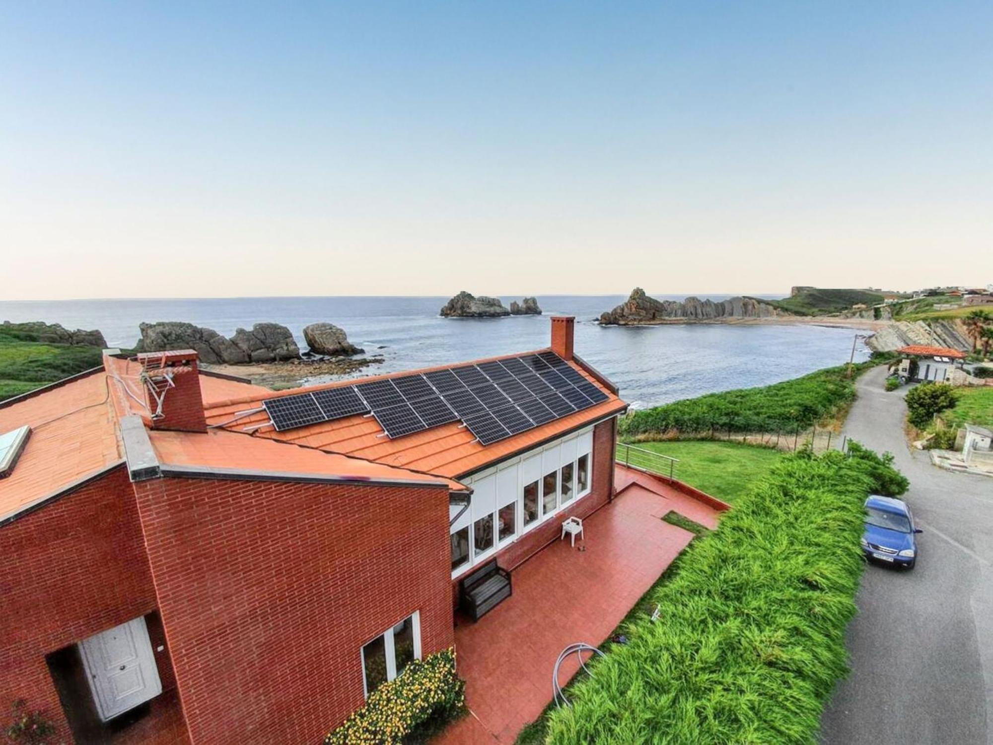 Spacious House With Sea View In Liencres + Jacuzzi Dış mekan fotoğraf