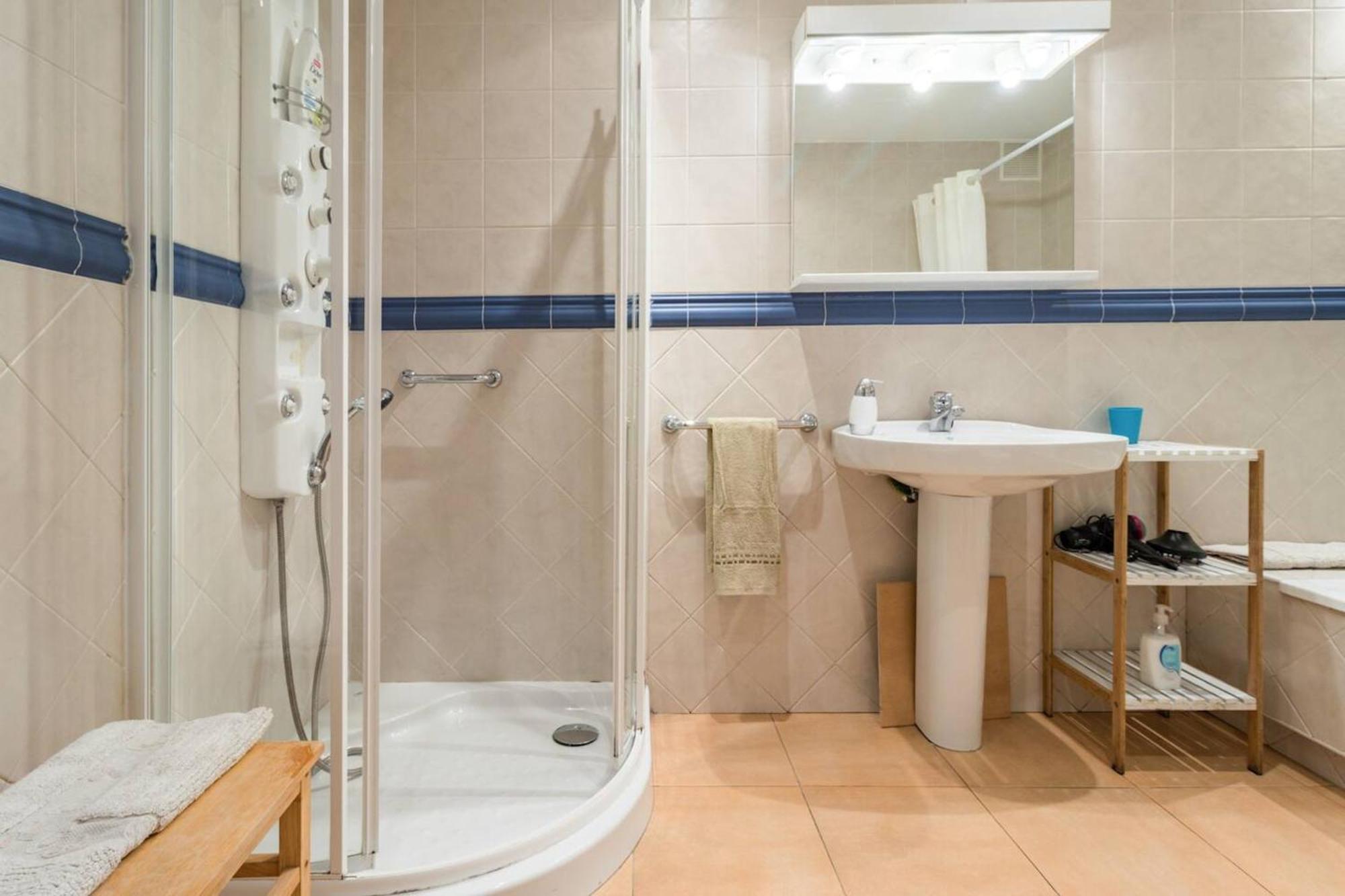 Spacious House With Sea View In Liencres + Jacuzzi Dış mekan fotoğraf