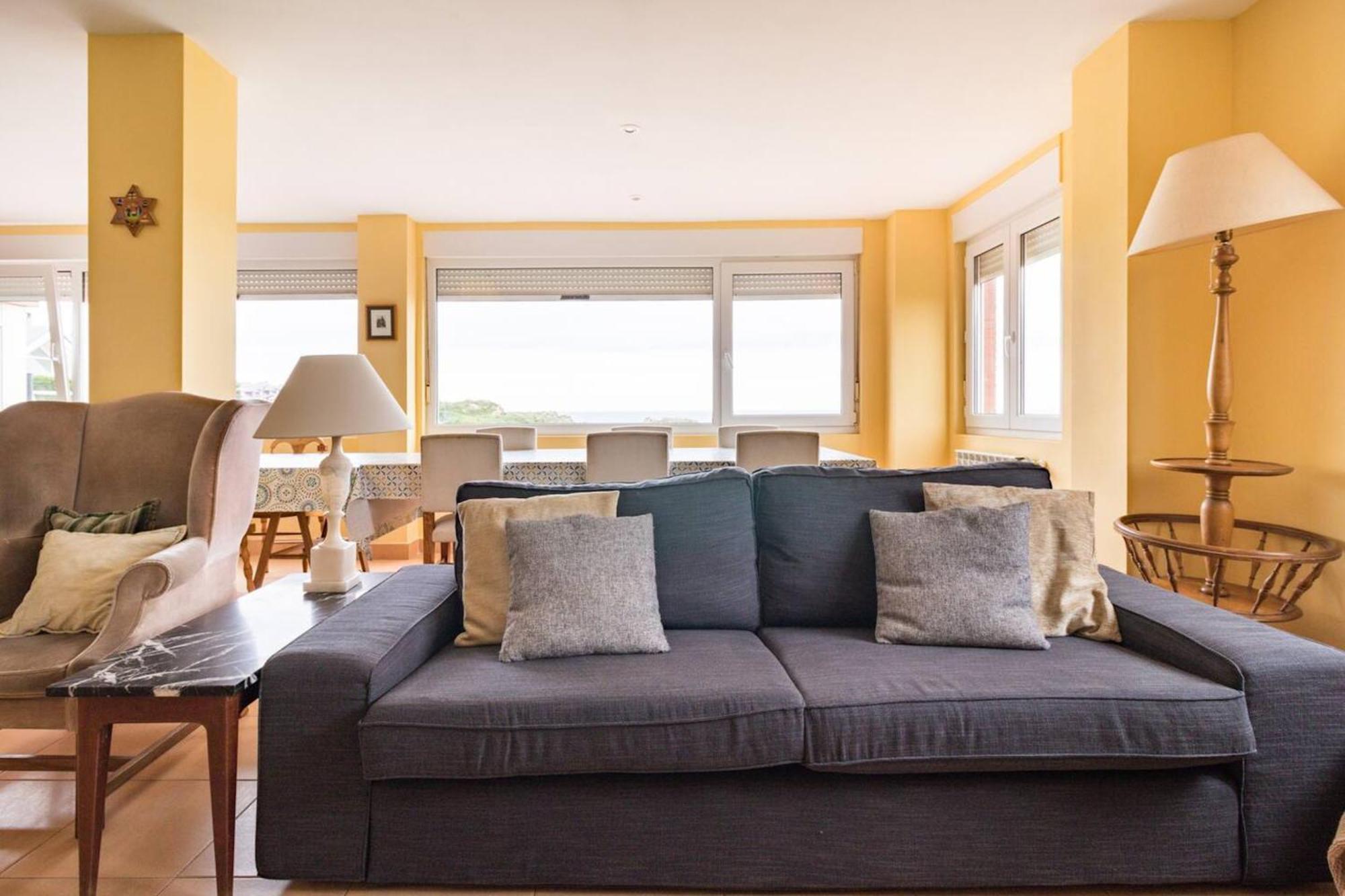 Spacious House With Sea View In Liencres + Jacuzzi Dış mekan fotoğraf